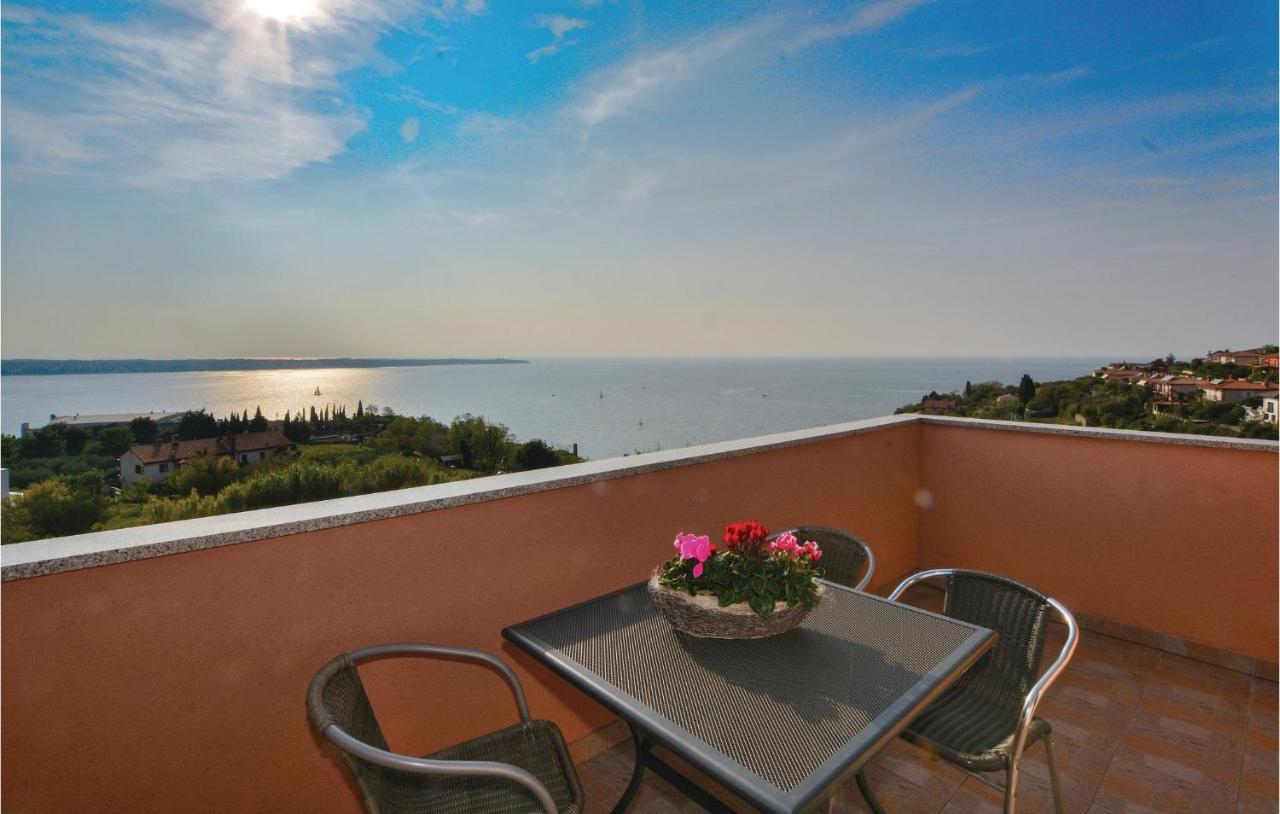 2 Bedroom Amazing Apartment In בפורטורוז מראה חיצוני תמונה