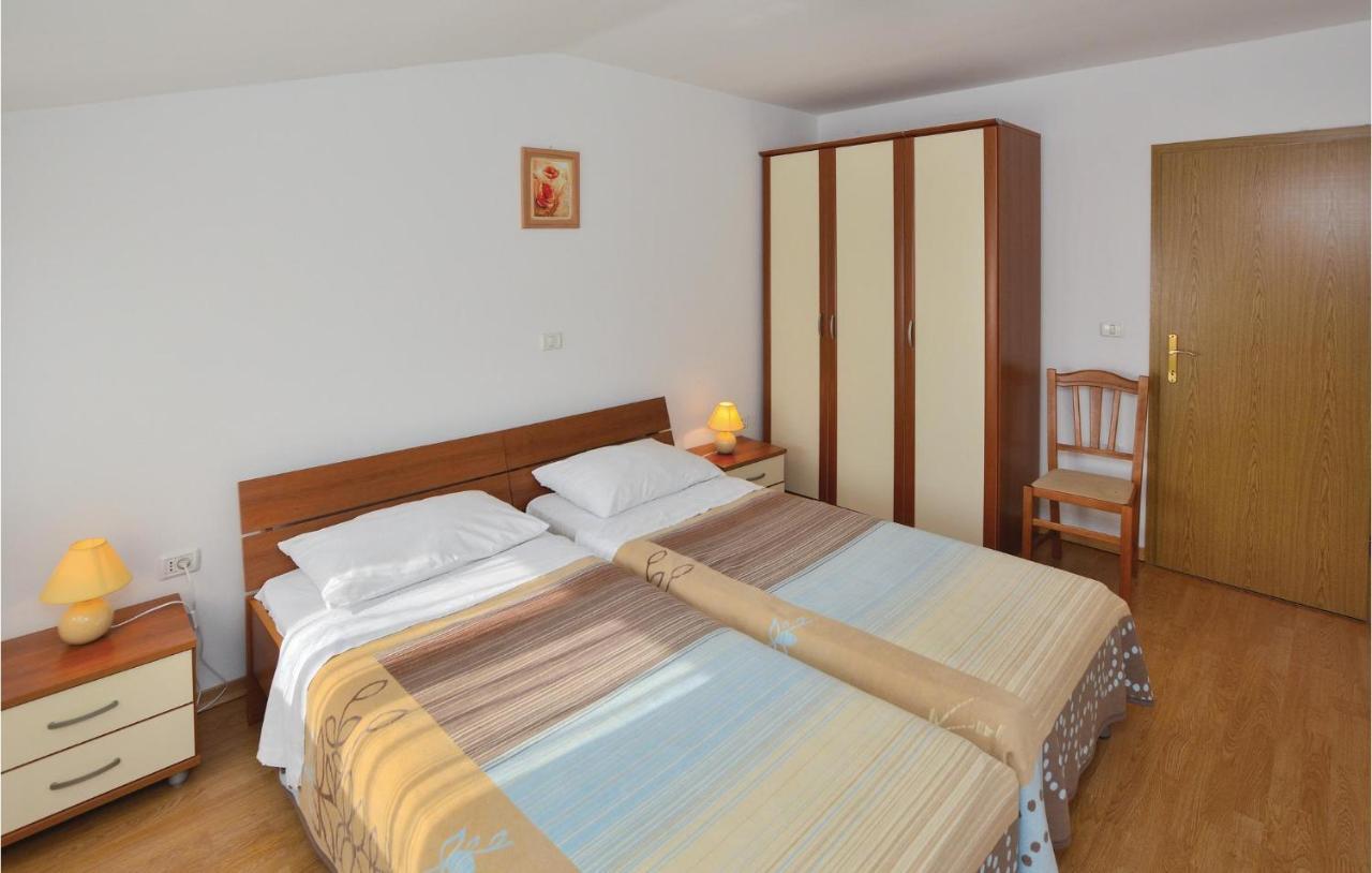 2 Bedroom Amazing Apartment In בפורטורוז מראה חיצוני תמונה