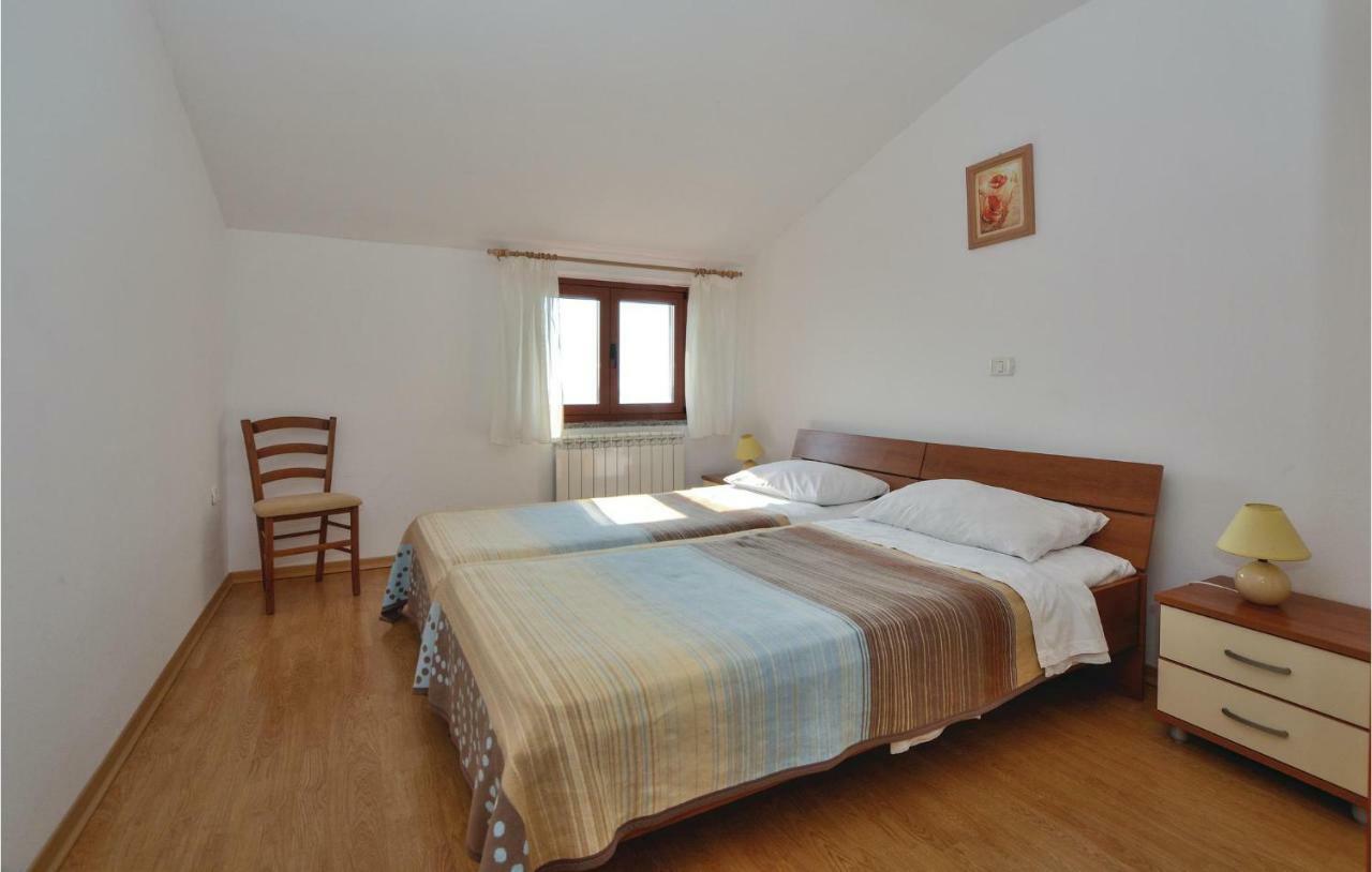 2 Bedroom Amazing Apartment In בפורטורוז מראה חיצוני תמונה